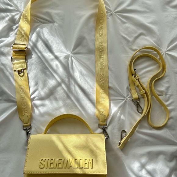 Steve Madden DR128305 Crossbody Handbag in Bhama Yellow - Picture 2 of 6